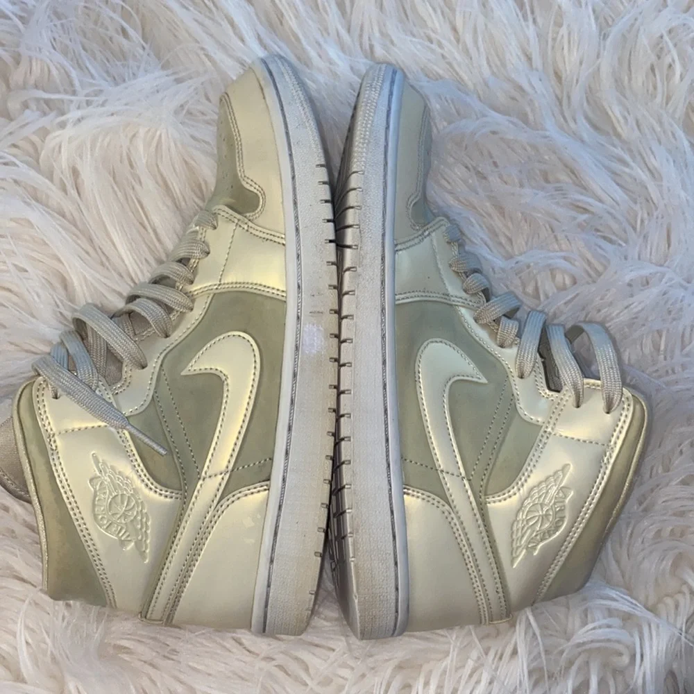 AIR JORDAN Nike athletic shoes